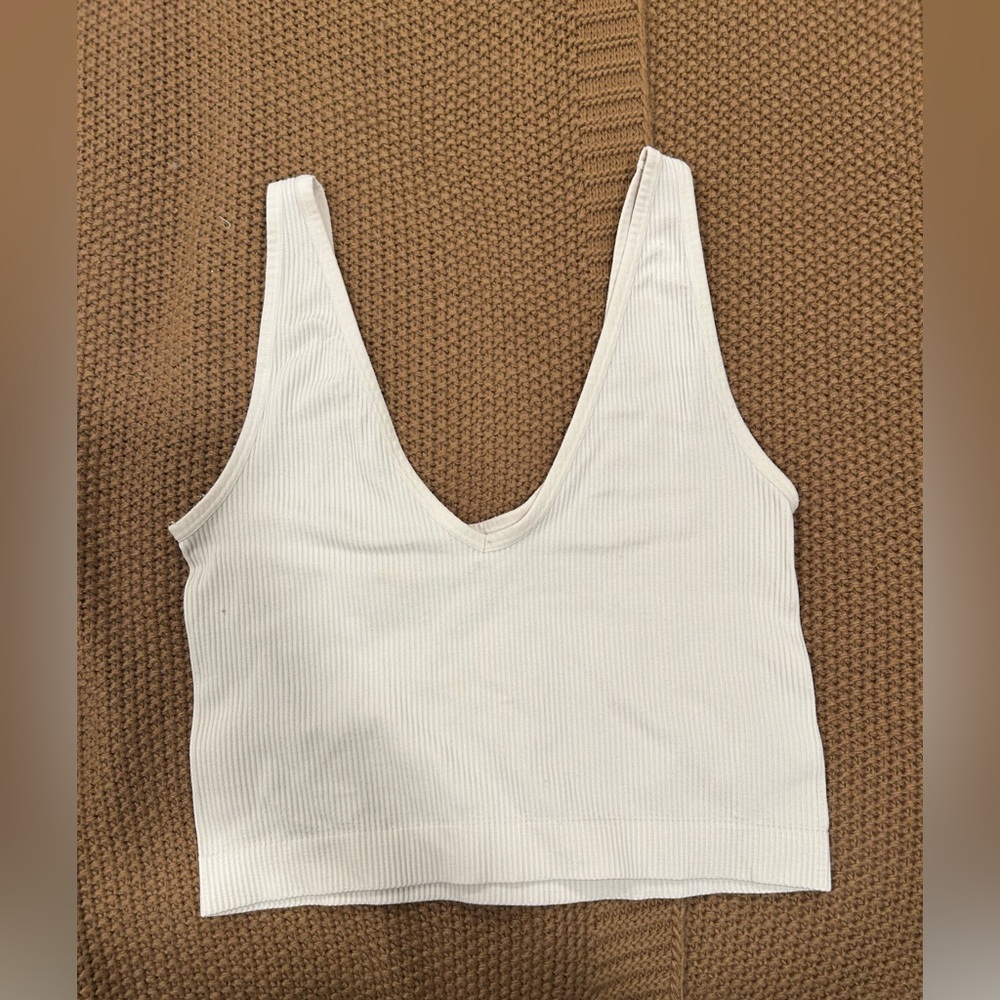 Colsie Cream Ribbed Tank - Picture 2 of 3